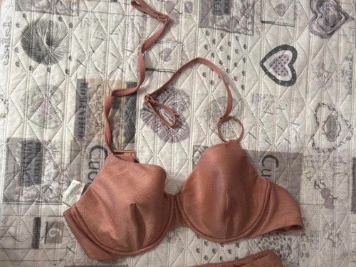 Costume pezzo sopra - pezzo,